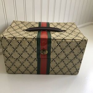 Vintage box Gucci like red and green striped